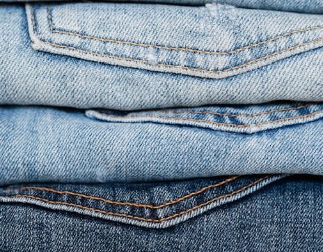 - Jeans costumized Jeans costumized